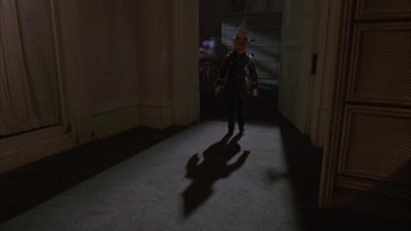 Кто это смотрит? За счет чего существуют трэшовые хорроры Кто это смотрит? За счет чего существуют трэшовые хорроры